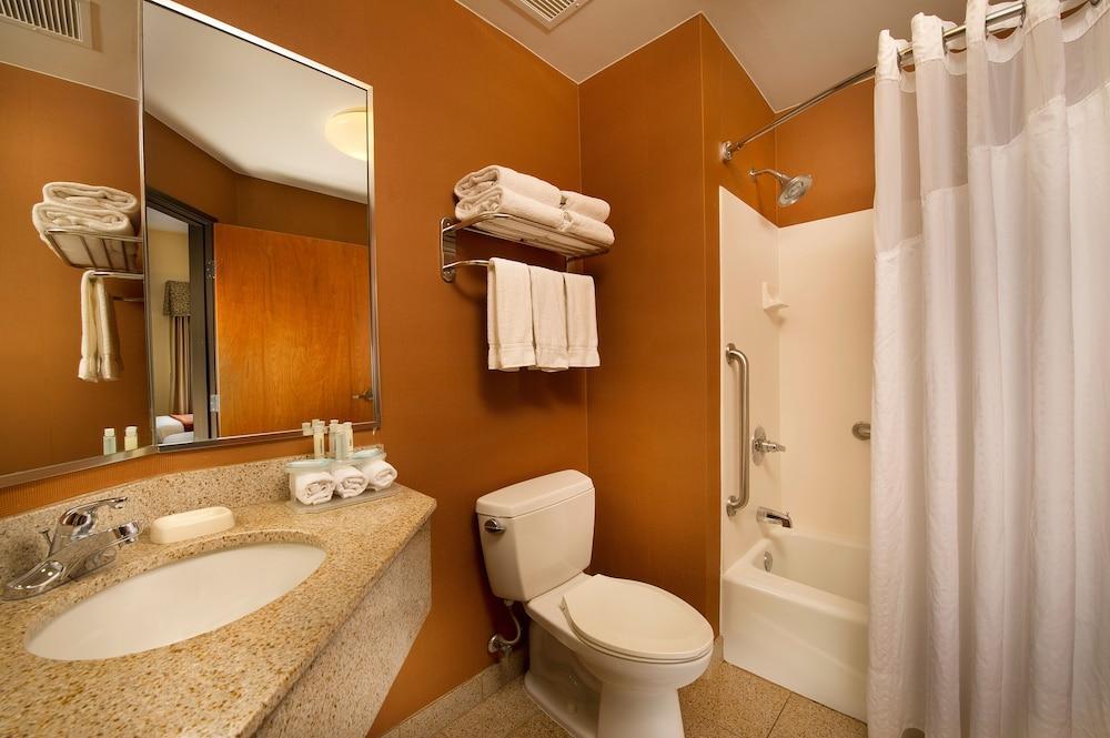 Holiday Inn Express San Antonio North Riverwalk Area By Ihg Buitenkant foto