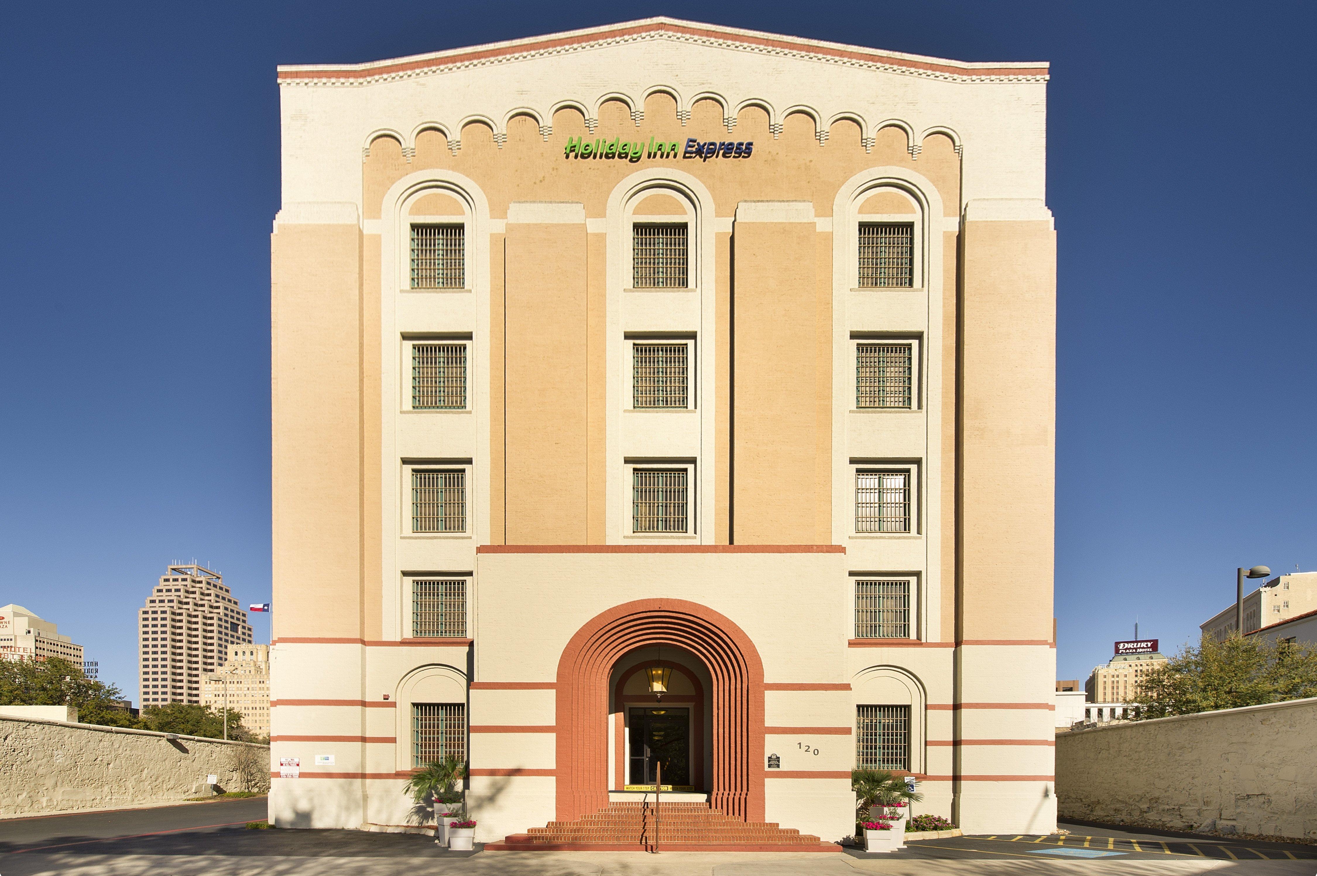 Holiday Inn Express San Antonio North Riverwalk Area By Ihg Buitenkant foto